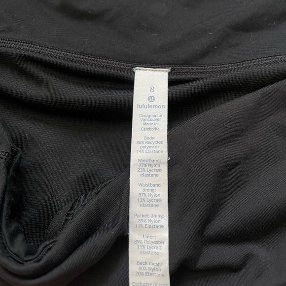 Lululemon speed up shorts. Size 8. - Picture 3 of 4